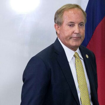 What The Heck Is The GOP Doing To AG Ken Paxton?