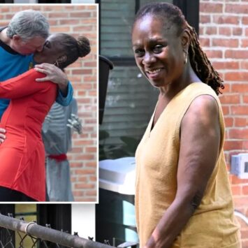 De Blasio’s Wife Spotted For Lunch With Friend