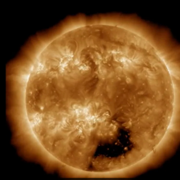 NASA Warns: Scientists Discover Terrifying 'Dark Hole' on Sun - Experts Worried
