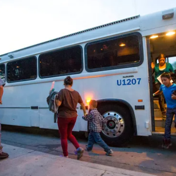 CNN Reports On Red-State Governors Busing Migrants
