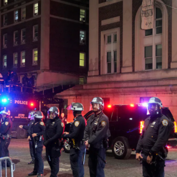 Columbia University Calls In Police To Clear Building