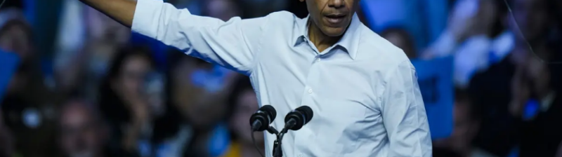 Obama Speaks At Philadelphia Rally