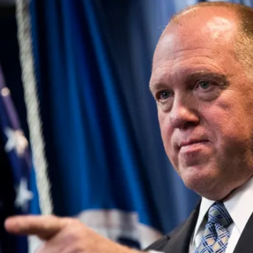 Dana Bash Asks Border Czar About Deportation Policy