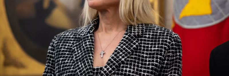AG Pam Bondi Announces Lawsuit Against New York State Officials