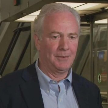 Senator Chris Van Hollen Will Travel To El Salvador