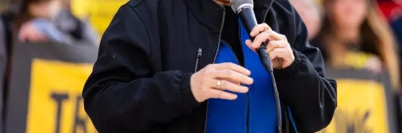 Activist Announces She’s Moving On