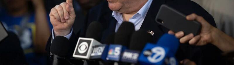 Texas Lawmakers Head To Illinois