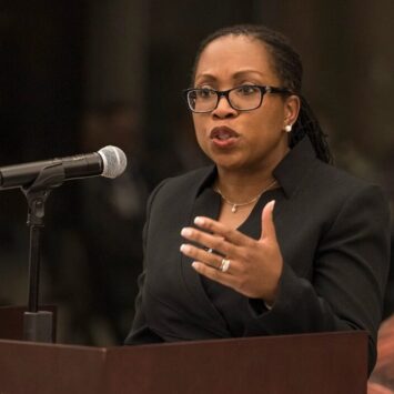 Justice's Comments During Hearing Stir Debate Online