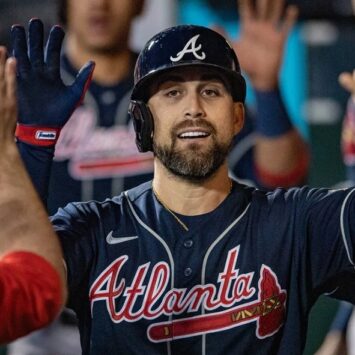 Former Baseball Star Comments On Vacation