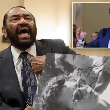 Rep. Al Green Clashes with DHS Sec. Mullin in Hearing