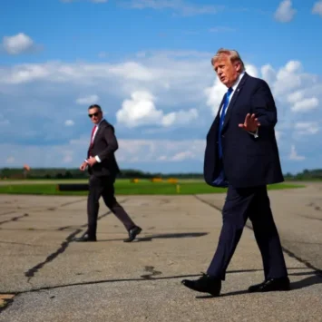 Trump Halts Massive Iran Strike After Shocking Diplomatic Turn