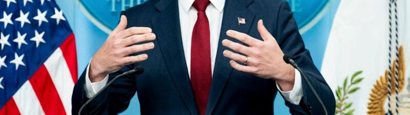 JD Vance Defends Trump’s Media Ban as Lawsuit Escalates Dispute