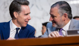 Ted Cruz Stakes Out AI Middle Ground Against Trump And Vance