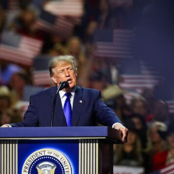 Trump Promises $5,000 Dividend If GOP Wins Midterms