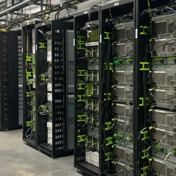 Trump Sends Blunt Warning to Towns Rejecting Data Centers