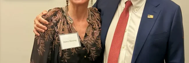 Debra Messing Reveals The Real Reason She Backed Blakeman For Governor